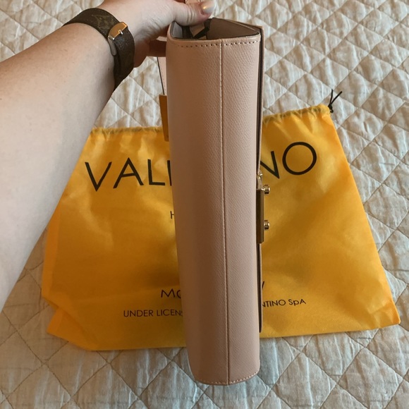 MARIO Valentino Cocotte Palmellato clutch crossbody - Picture 11 of 12